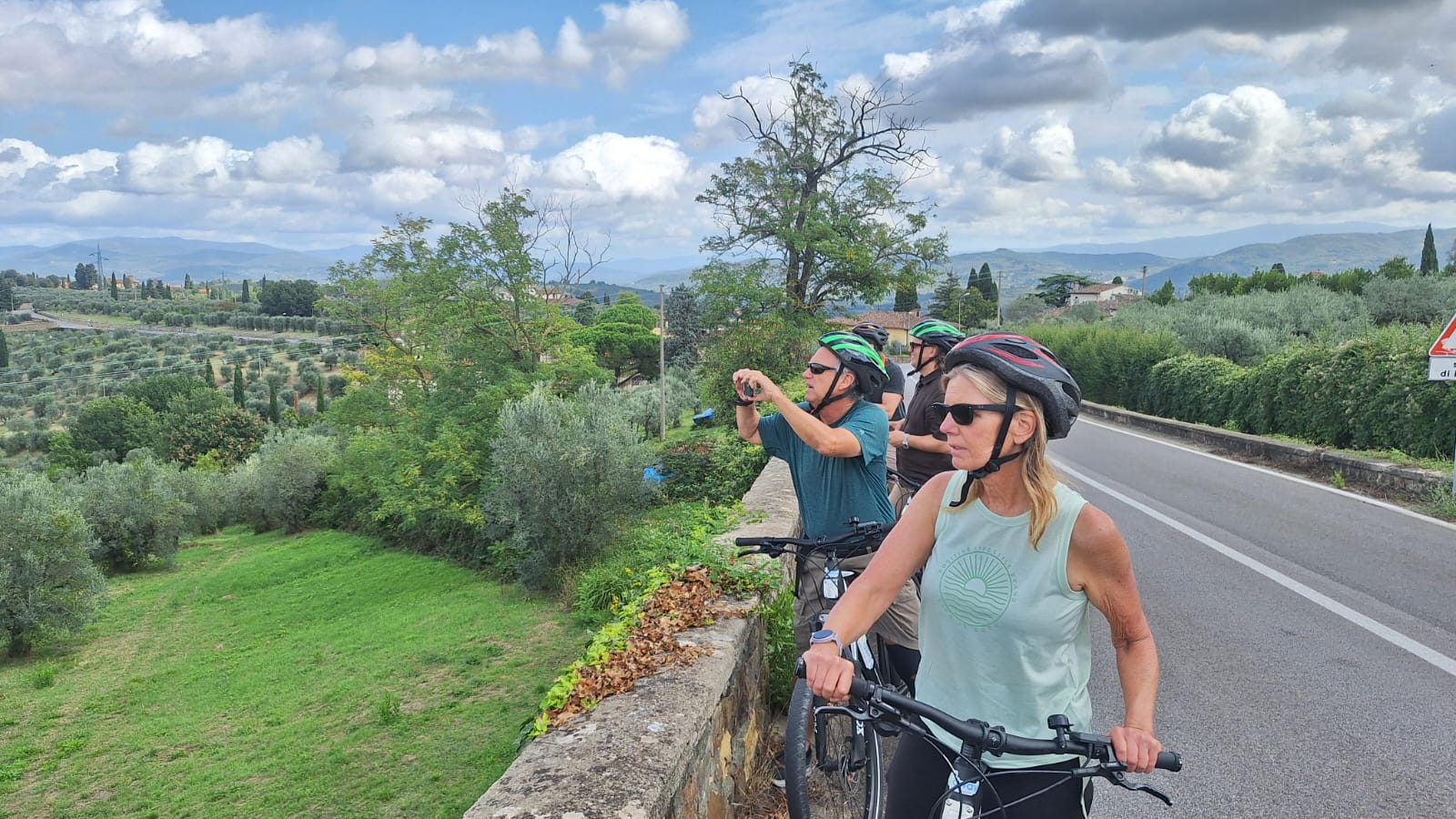 Tuscany Bike Tours: Essential Safety Tips and Road Rules You Need to Know